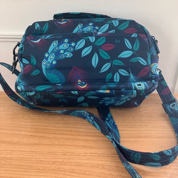 Lug Scoop Crossbody Bag Peacock Print | Travel - Every Day Use - Picture 3 of 14